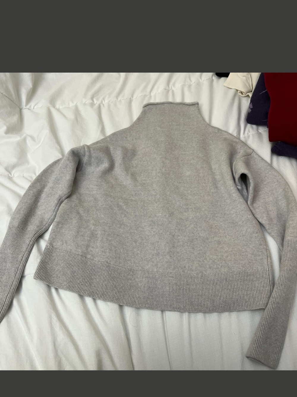 Wilfred Light Gray Turtleneck Sweater